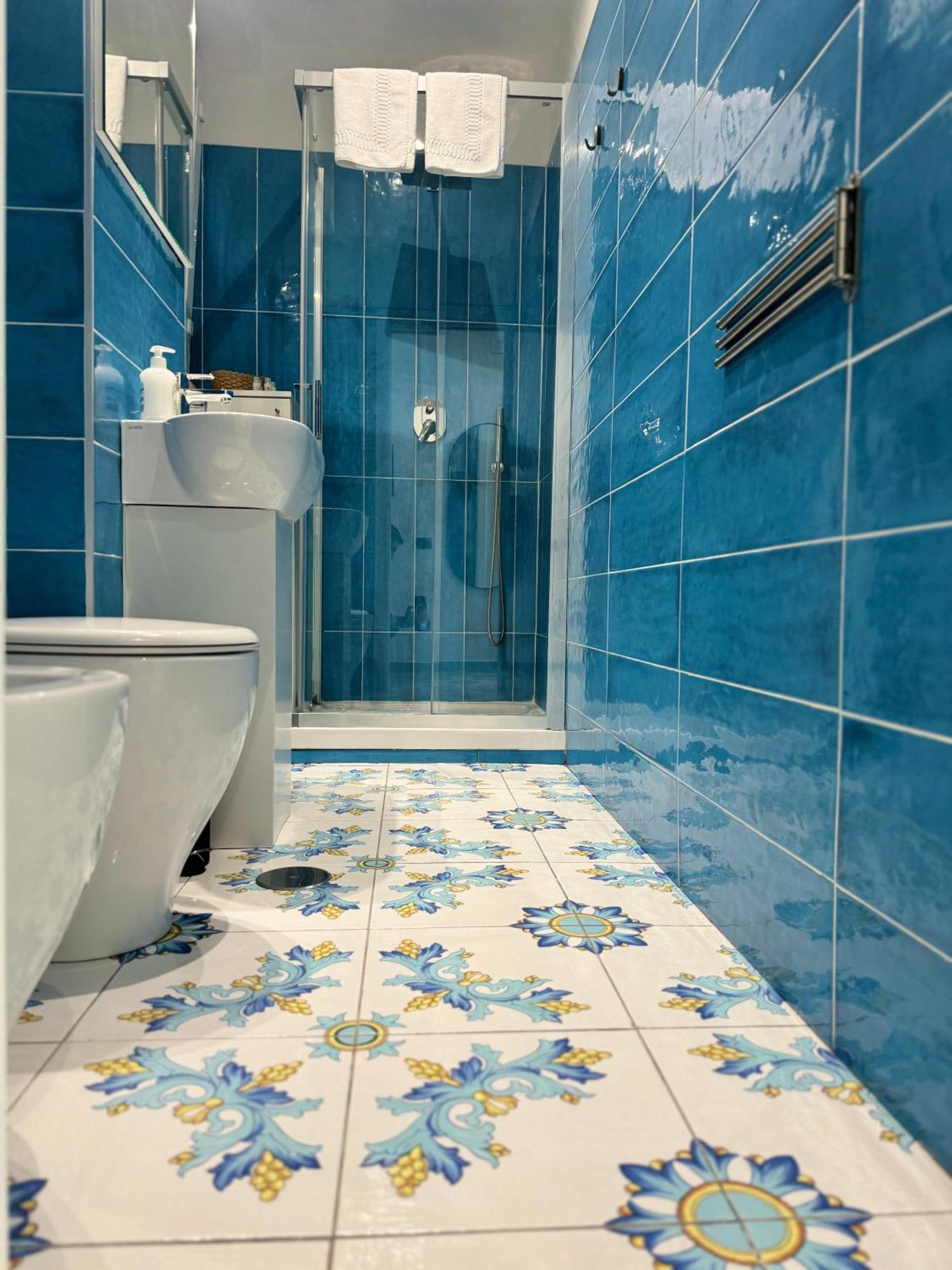 Ferienwohnung Panoramic Flat Amalfi Coast - Sea View 1 Vietri Exterior foto